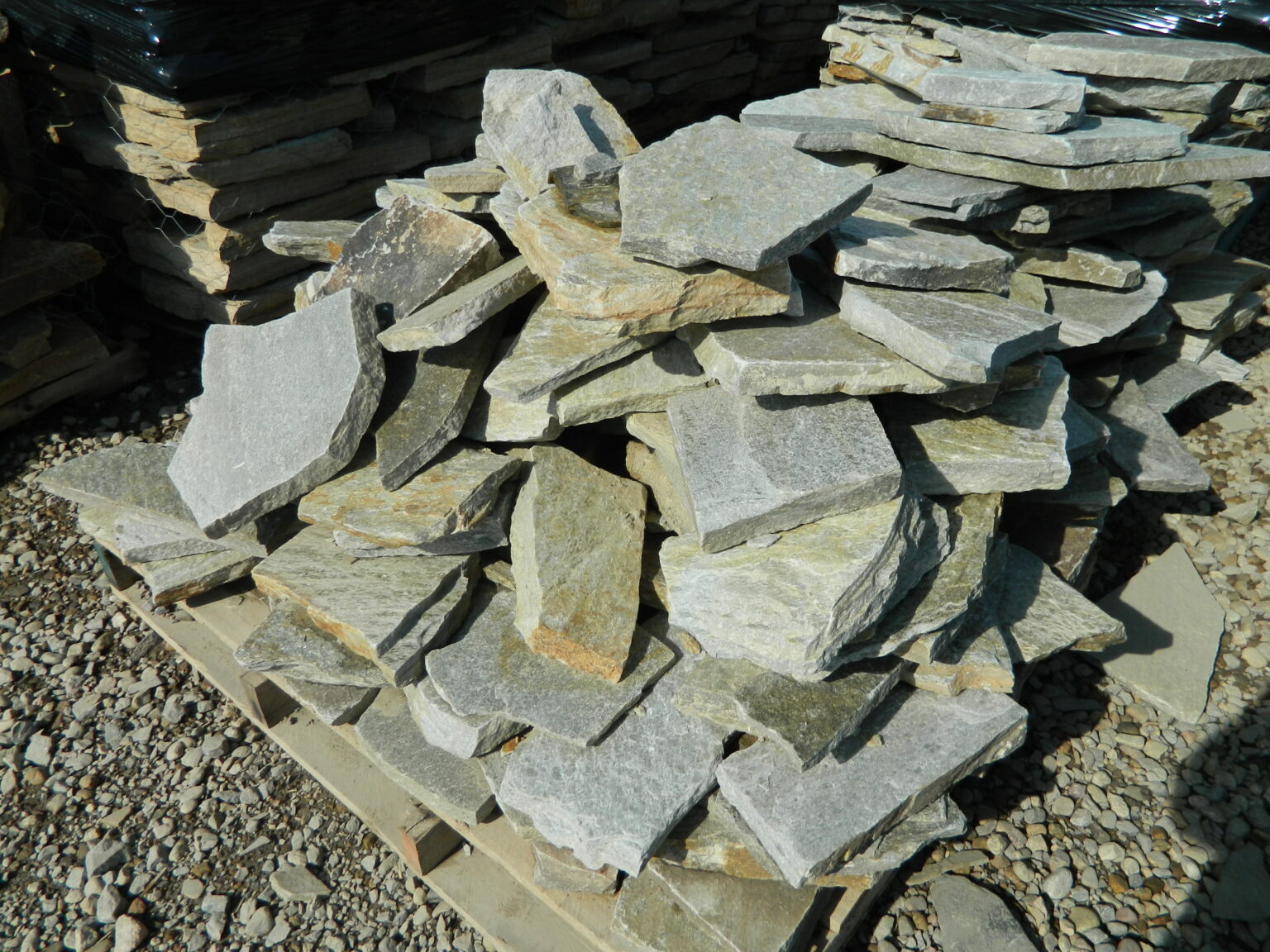 Flagstone & Building Stone – Bedrock Landscaping